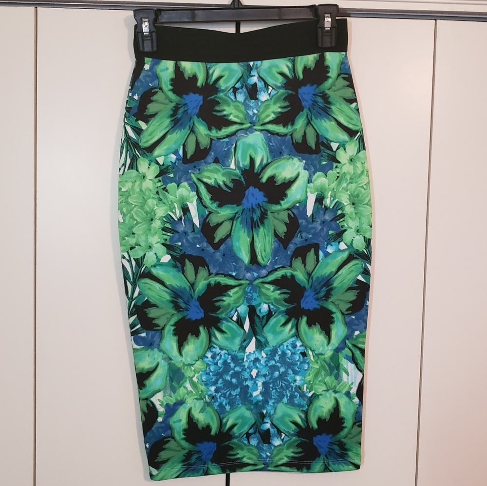 🎉 2x HP 🎉 Apt. 9 Tropical Pencil Skirt - Picture 3 of 5